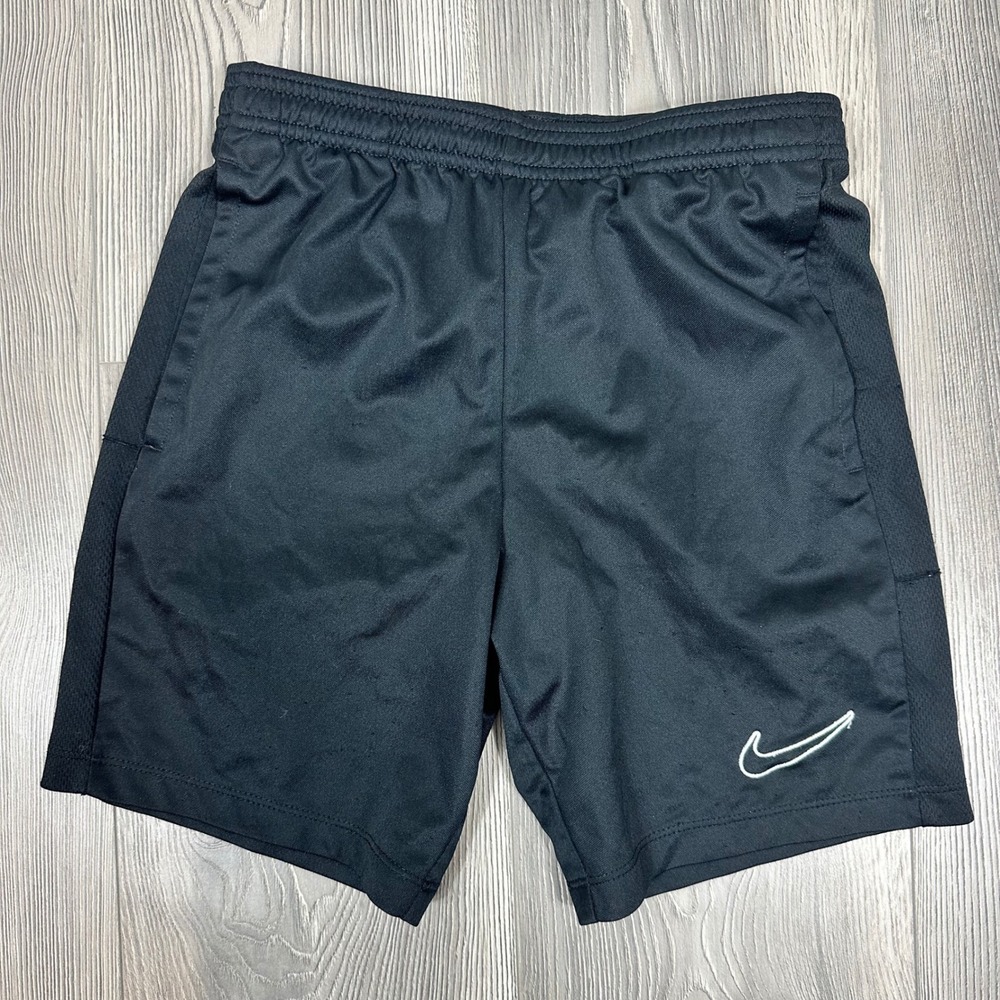 Kids Nike Dri Fit Black Shorts - SIZE M Casual Athletic Atheisure Comfy